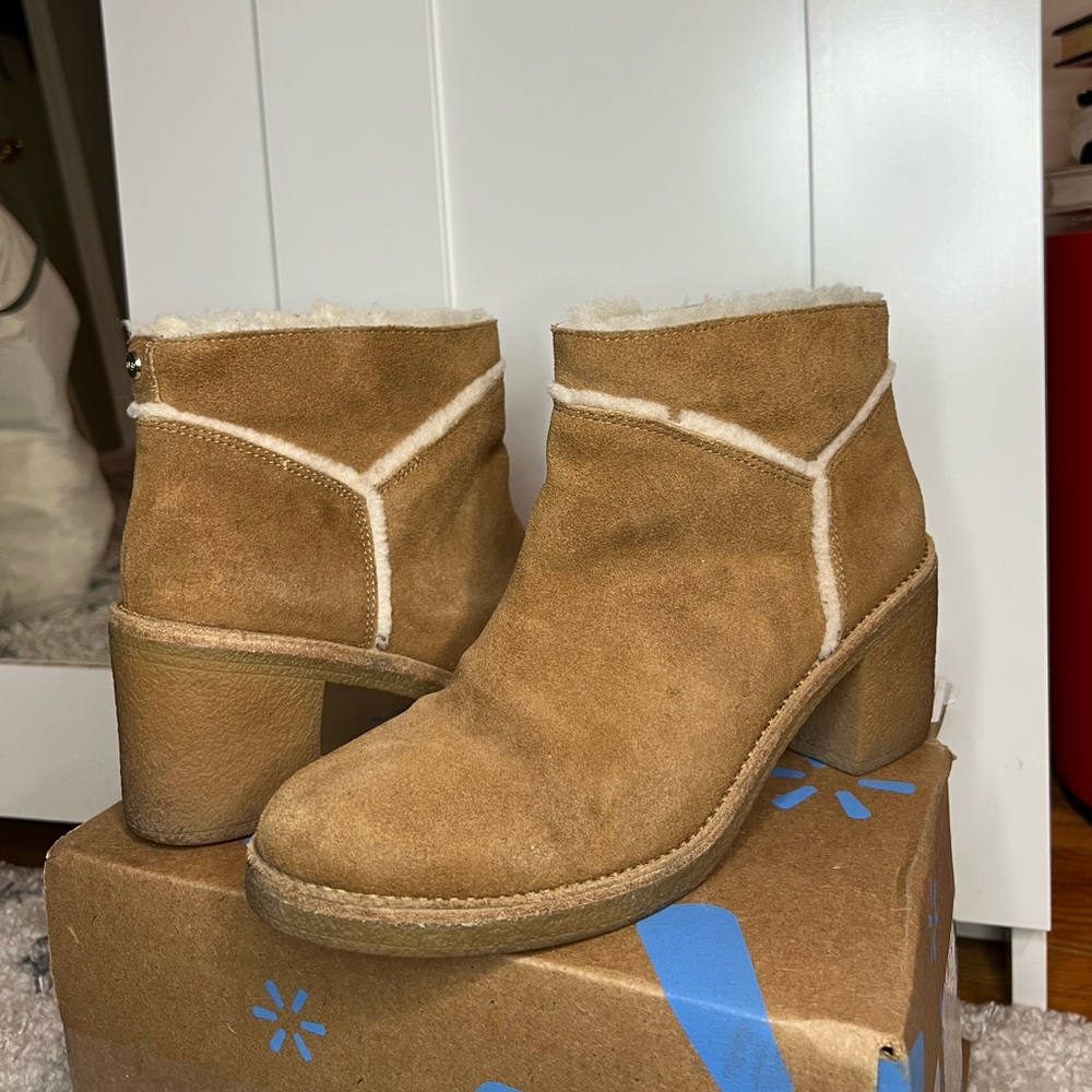 Heeled ugg s